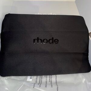 RHODE Black Protective Laptop Sleeve